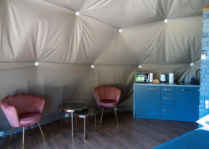 Peak Glamp & Jacuzzi * Zakopane