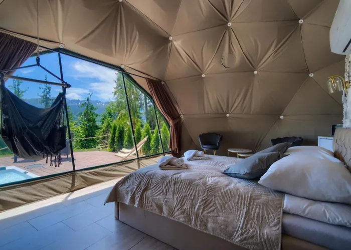 Luxury tent Peak Glamp & Jacuzzi *