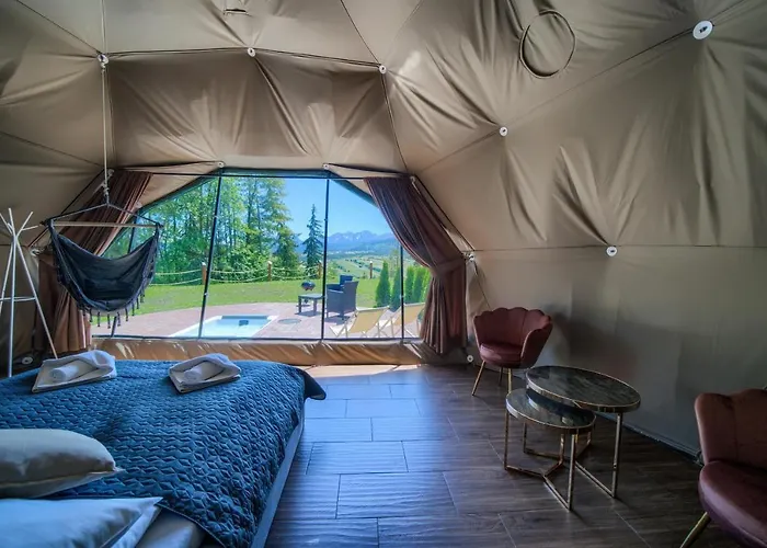 Peak Glamp & Jacuzzi Luxury tent Zakopane