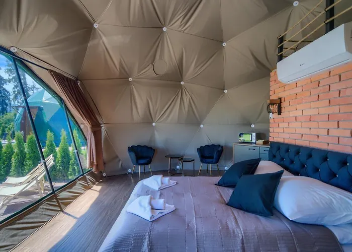 Peak Glamp & Jacuzzi Luxury tent