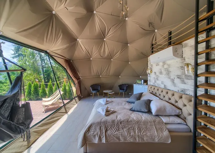 Peak Glamp & Jacuzzi