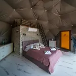Peak Glamp & Jacuzzi