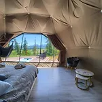 Luxusní stan Peak Glamp & Jacuzzi *