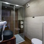 Peak Glamp & Jacuzzi Zakopane