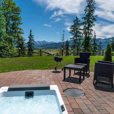 Peak Glamp & Jacuzzi Luxury tent