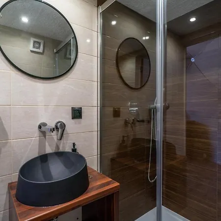 Peak Glamp & Jacuzzi - - Widok Na Gory *