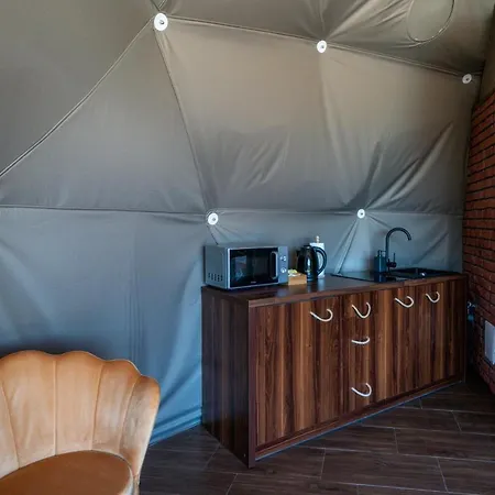 Peak Glamp & Jacuzzi 豪华帐篷 扎科帕内