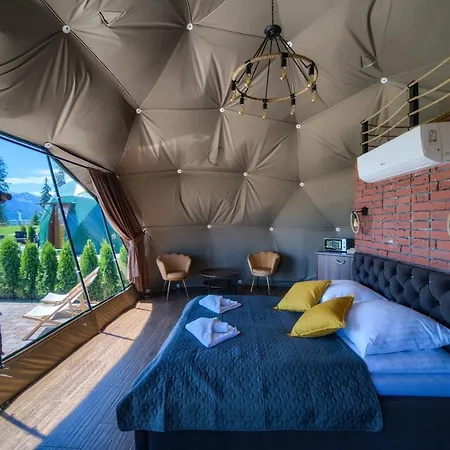 Luxury tent Peak Glamp & Jacuzzi Zakopane