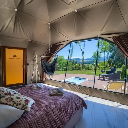 Luxury tent Peak Glamp & Jacuzzi