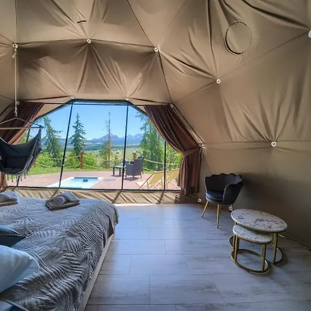 Роскошный шатер Peak Glamp & Jacuzzi *