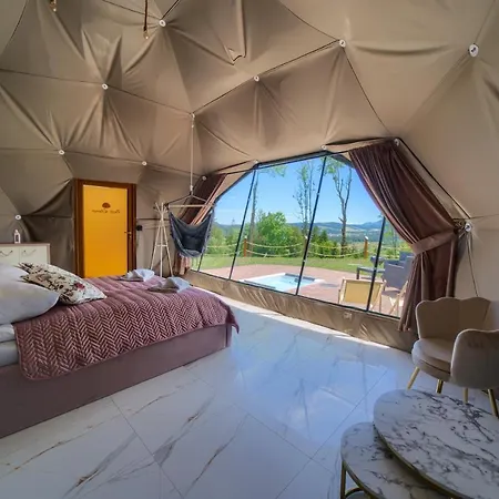 Peak Glamp & Jacuzzi Luxury tent *