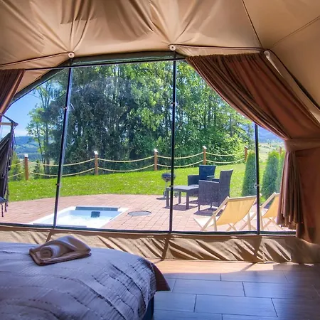 אוהל מפואר Peak Glamp & Jacuzzi זקופאנה