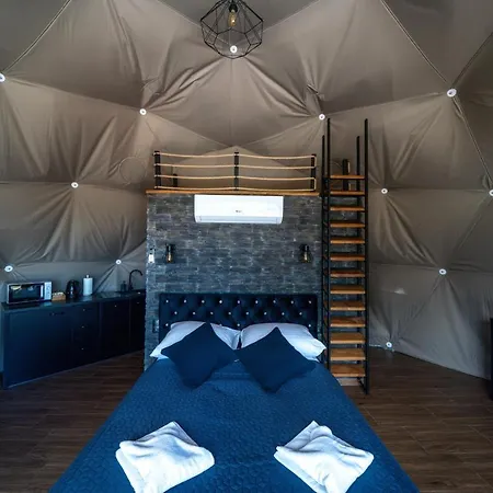 Peak Glamp & Jacuzzi Luxury tent *