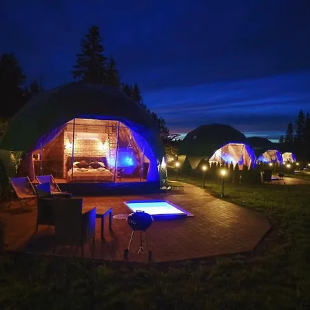 Peak Glamp & Jacuzzi - - Widok Na Gory