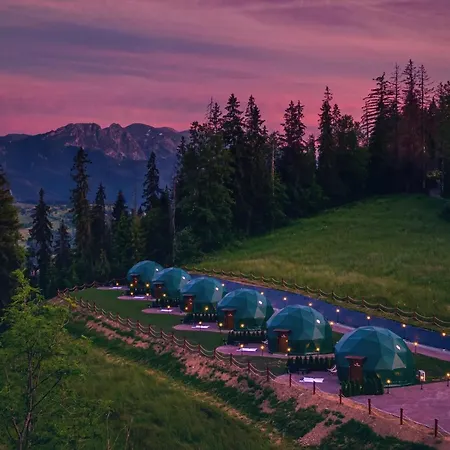Luxury tent Peak Glamp & Jacuzzi