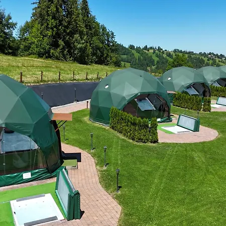 Peak Glamp & Jacuzzi Роскошный шатер