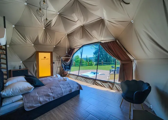 Peak Glamp & Jacuzzi