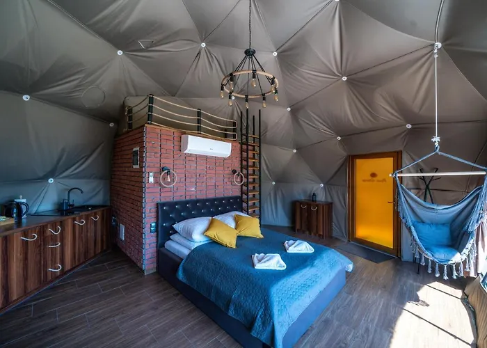 Peak Glamp & Jacuzzi Luksusowy namiot Zakopane