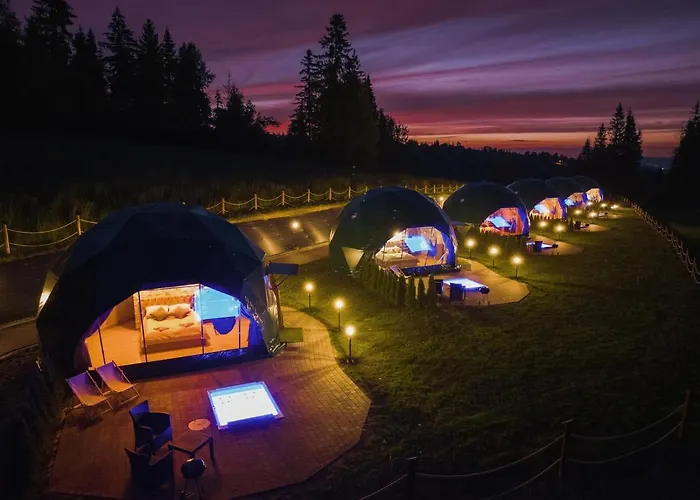 Peak Glamp & Jacuzzi Luksustelt *